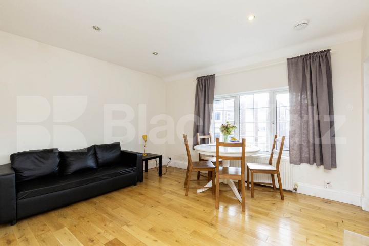 Surrounded by an abundance of amenities and walking distance to a station  High Street, High Barnet